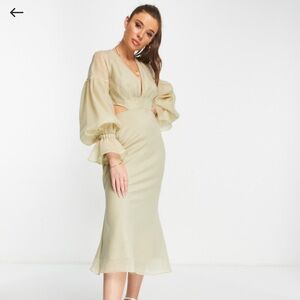Elegant Sage Khaki Midi Dress